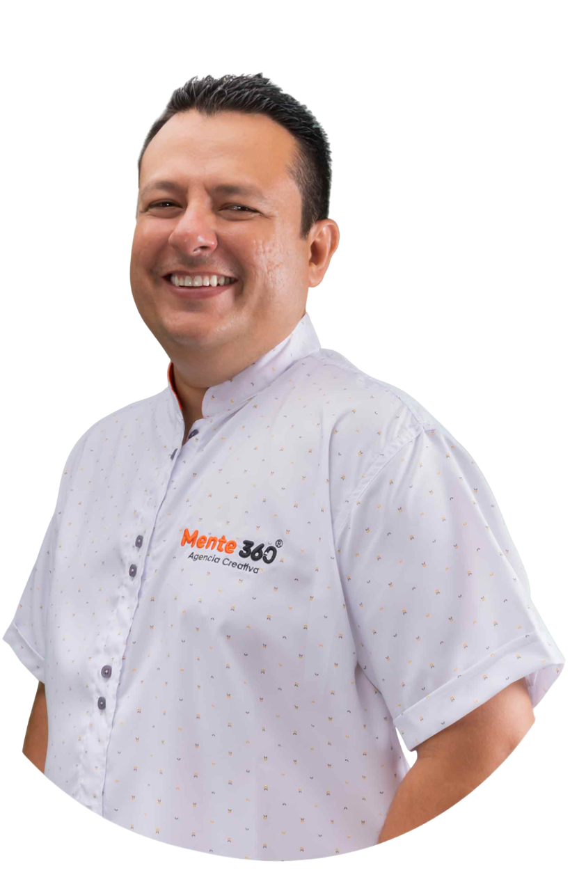Director creativo de Mente 360
